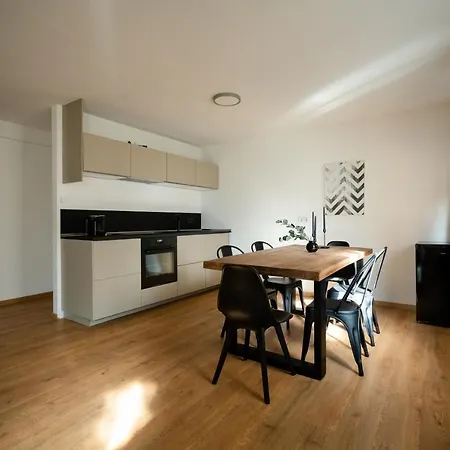 아파트 Oldtown With 2 Bathrooms *
