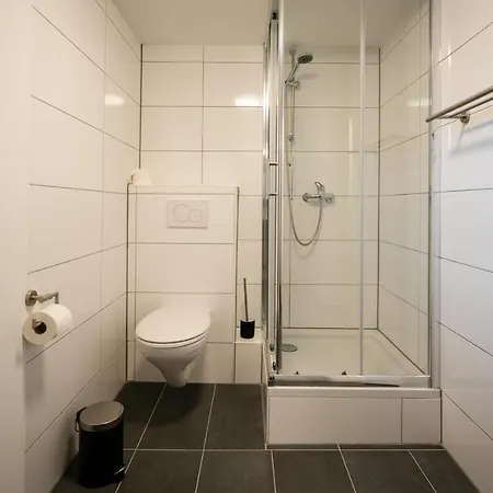 Oldtown With 2 Bathrooms Daire Düsseldorf