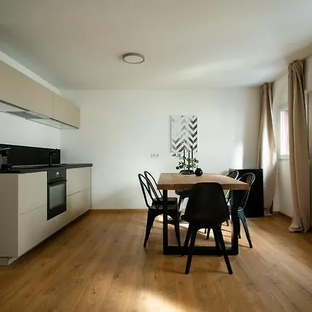 Oldtown With 2 Bathrooms * Dusseldorf