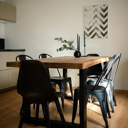 Oldtown With 2 Bathrooms Apartment Dusseldorf